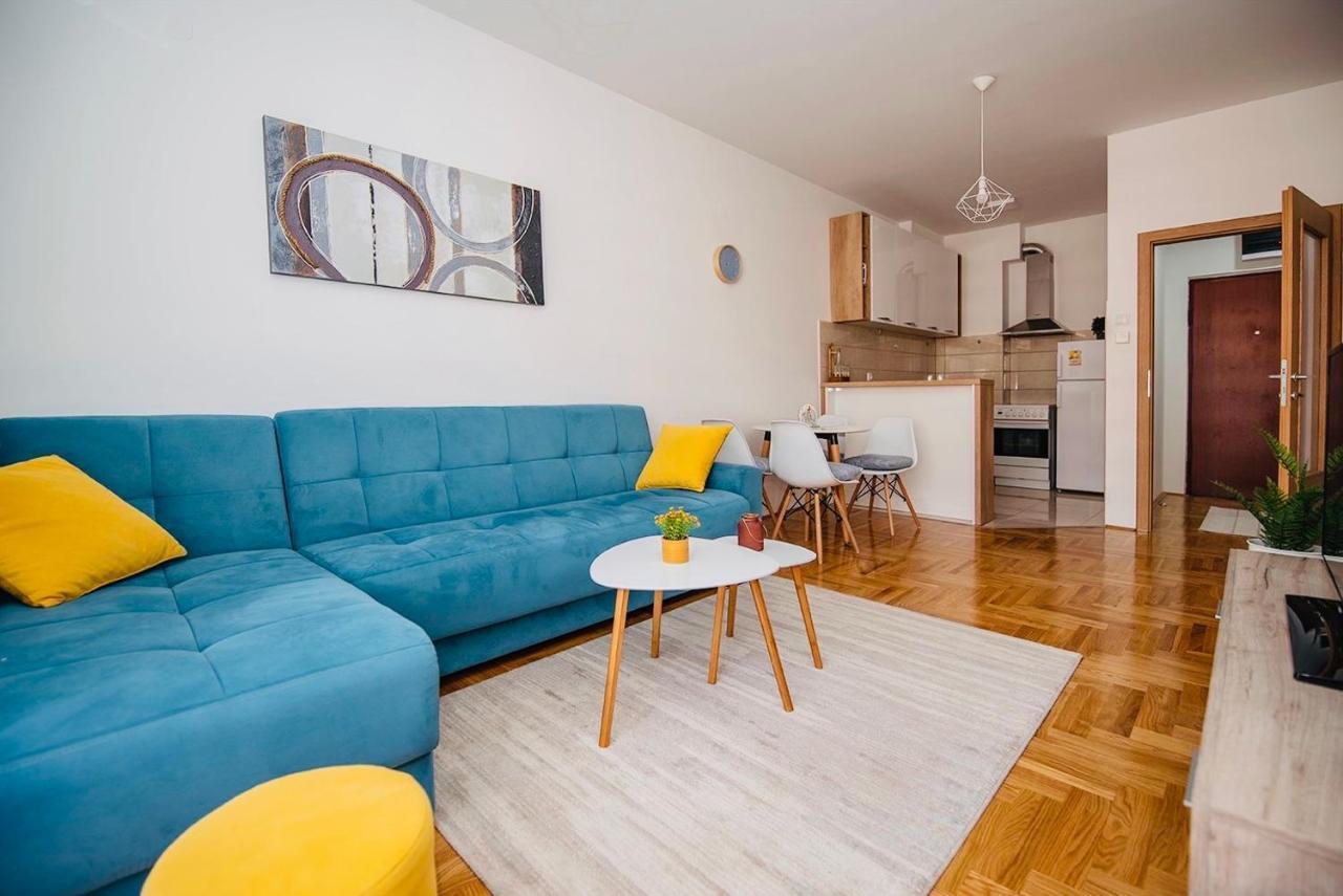 Harmonija 1 Apartment เทรบินเย ภายนอก รูปภาพ