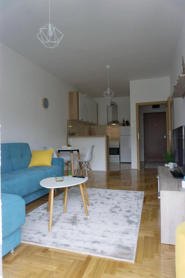 Harmonija 1 Apartment เทรบินเย ภายนอก รูปภาพ