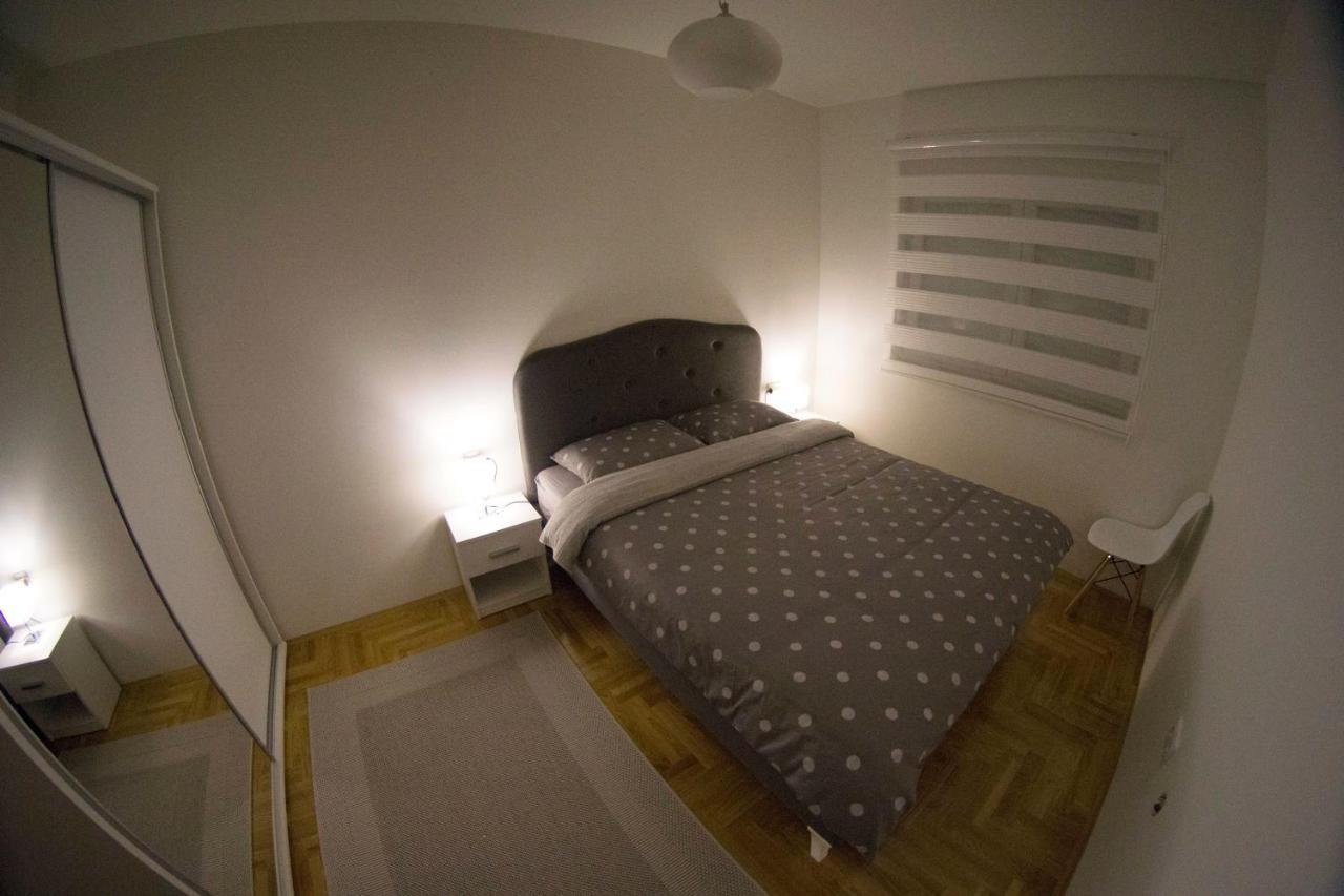 Harmonija 1 Apartment เทรบินเย ภายนอก รูปภาพ